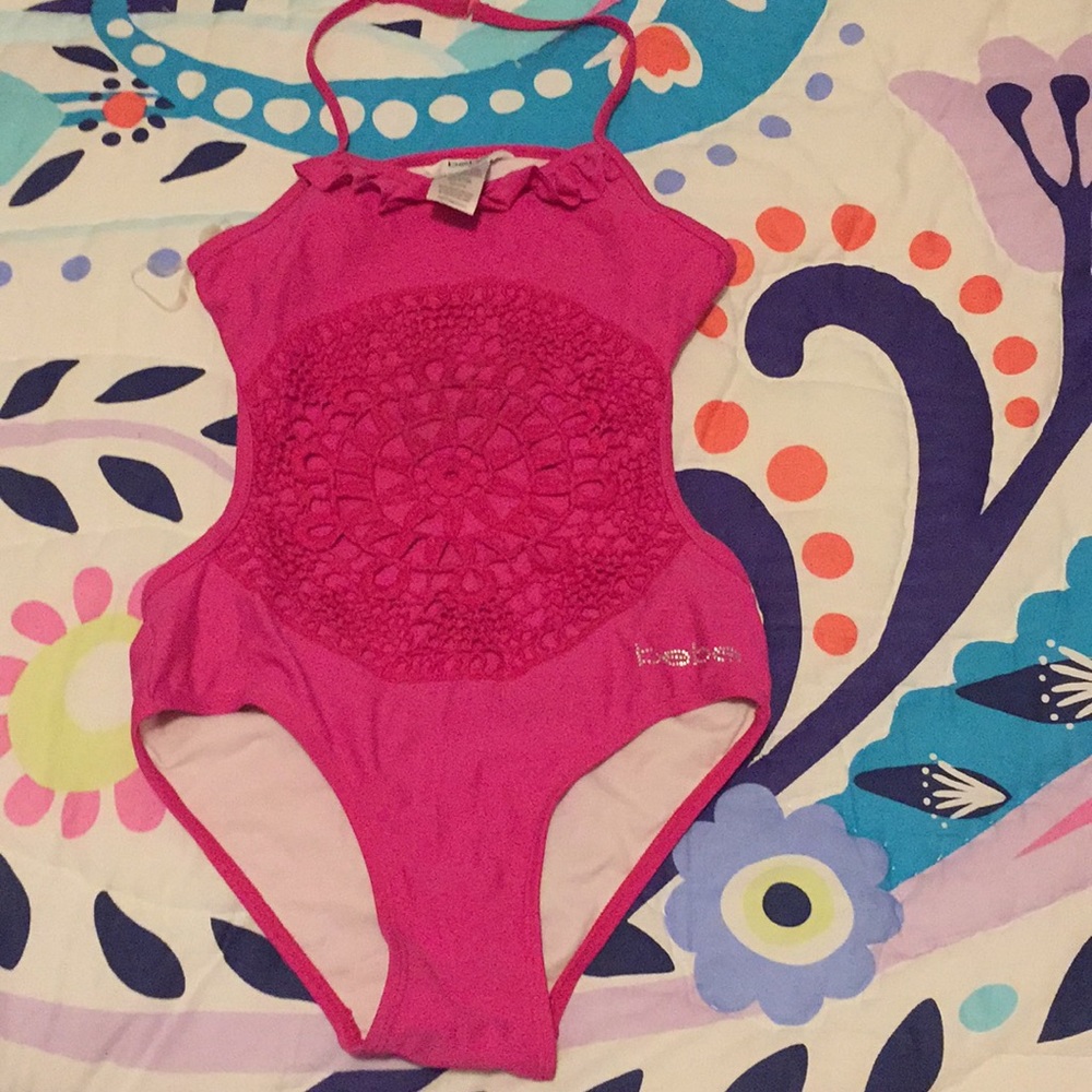 One piece swimsuit & cut open back & henna design